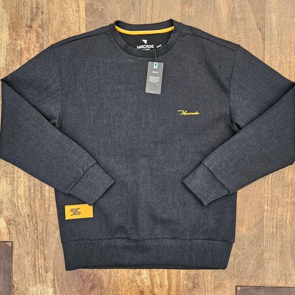 Macade Golf Sweater Mens Medium Black Pullover Crewneck Athletic NWT - Picture 1 of 8